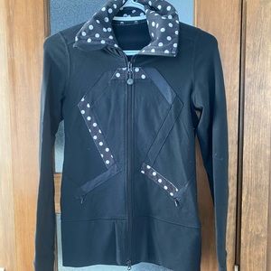 Black Lululemon Vest. Size 4